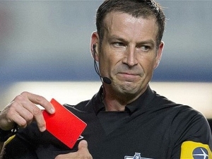 EURO 2016: Zápas fotbalistů s Chorvatskem bude pískat Angličan Clattenburg
