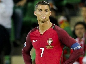 Ronaldo po premiérovém vystoupení na EURO 2016 s Islandem: Jenom bránili a slavili, jako by vyhráli EURO. Takhle nic nedokáží