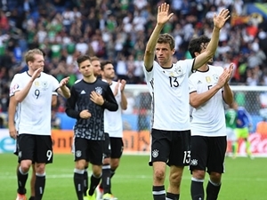 EURO 2016: Německo vyhrálo skupinu, šanci na osmifinále má i Severní Irsko