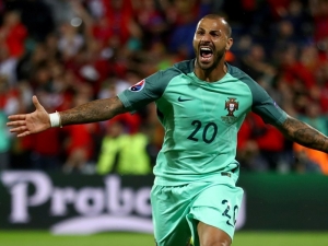 EURO 2016: Jediná střela na branku a gól. Quaresma poslal Portugalsko do čtvrtfinále