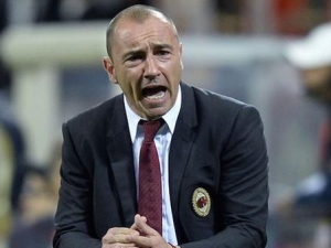 Fotbalisté AC Milán jsou bez trenéra, Brocchi rezignoval