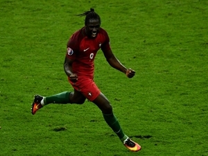 EURO 2016: Portugalci vybojovali první evropský titul i bez Ronalda. Vítězný gól trefil až v prodloužení Eder