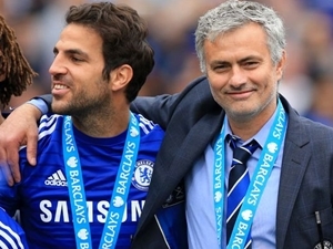 Přestupové spekulace: Shledá se Cesc s Mourinhem? Draxler v hledáčku Arsenalu, Arda znovu zajímá Chelsea