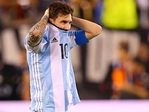 Messi se do reprezentace nevrátí, myslí si Maradona