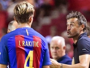 Idylka v Barçe po výhře 2:0 v Seville? Ani náhodou. Pěkně to tam vře
