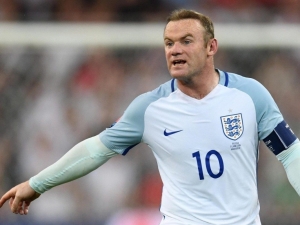 Wayne Rooney zůstane kapitánem Anglie, po MS 2018 v reprezentaci skončí