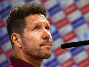 PSG, Inter a Arsenal znovu ve hře: Simeone se dohodl s Atléticem na zkrácení smlouvy o dva roky
