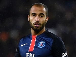Moura za Mourinhem? Manchester United má o záložníka PSG velký zájem, tvrdí hráčův agent