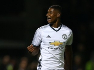 Phil Neville: Rashford musí hrát v základní sestavě