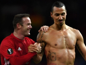 Mourinho chválil přínos Wayna Rooneyho v utkání proti Luhansku