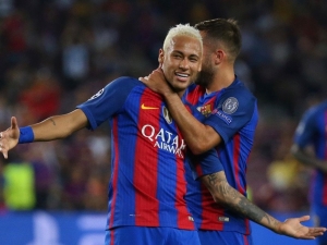 Brazilec Neymar prodlouží s Barcelonou smlouvu do roku 2021