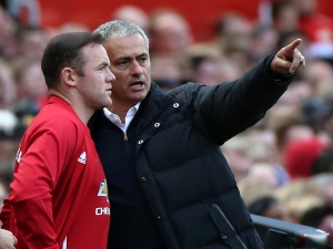 José Mourinho: Nikdy Wayna Rooneyho neprodám