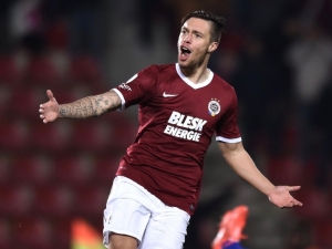 Spartě se zranil další hráč, útočník Kadlec má potíže se svalem