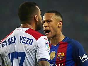 TOP 10 situací, kdy tekly nervy a ústředním protagonistou byl Neymar