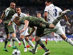 Real Madrid čeká zápas ve Varšavě před prázdnými tribunami, Leicester chce dál psát pohádku