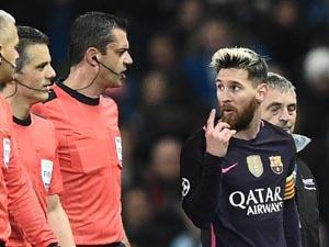 Messi se zapletl do slovní přestřelky v tunelu k šatnám