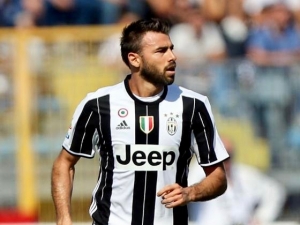 Opora Juventusu Barzagli je kvůli zranění na dva měsíce mimo
