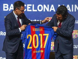 Barcelona má nového sponzora. Podepsala rekordní smlouvu