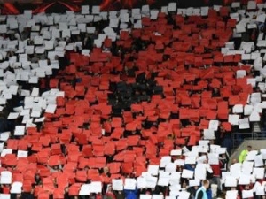 FIFA kvůli vlčím mákům vyšetřuje i Wales a Severní Irsko