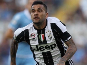 Dani Alves podal v Juventusu žádost o přestup. Zamíří do Chelsea nebo Manchesteru City?