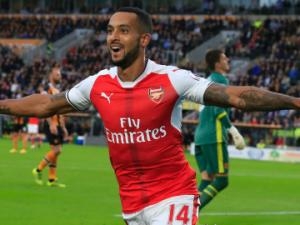 Theo Walcott překonal světový rekord, který držel i Lionel Messi