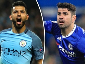První Chelsea zajíždí na půdu Citizens, Manchester United hraje s Evertonem