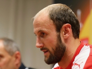 Chceme dát lidem výhrou dárek k Vánocům, řekl před Austrií Hubník
