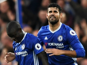 Jak se Chelsea vyrovná s absencí Diega Costy a N´Gola Kantého?