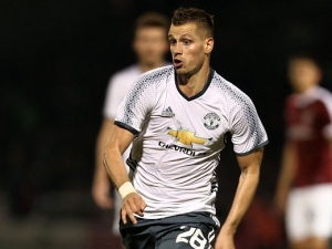 Morgan Schneiderlin může opustit Manchester United, prohlásil José Mourinho
