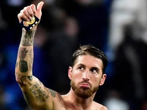 Ramos vyměnil fanouškovi dres...za pochoutku z vepřového
