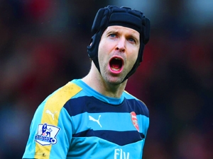 Čech nabídl Masonovi pomoc a zkušenosti z vlastního zranění hlavy