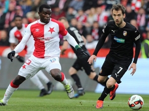 Šlágr jara ovládla Slavia a míří za titulem. Ligu vede o čtyři body