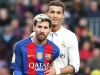 Kdo rychleji vydělá milion liber? Cristiano Ronaldo nebo Messi?