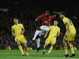 Manchester se k postupu protrápil, Římané i přes výhru končí, dál jde Lyon