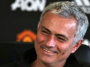 José Mourinho věří, že Manchester United čeká zajímavé letní přestupové období. Narážel na Griezmanna?
