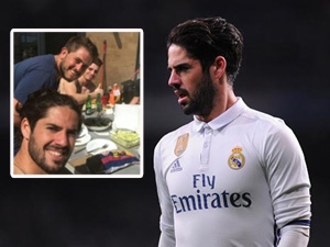 Isco podnítil spekulace o přestupu do Barçy...kvůli pytlíku s brambůrky