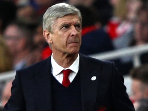 Alisher Usmanov: Arséne Wenger by si měl vybrat svého nástupce