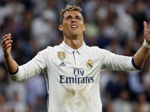 Cristiano Ronaldo byl po El Clásicu pořádně naštvaný na své spoluhráče