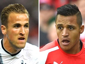 Tottenham v North London derby hostí Arsenal. Sestřelí Lukaku Chelsea? 