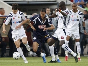 Souhrn 34. kola Ligue 1: Bordeaux zřejmě definitivně ztratilo šanci na titul, Marseille náskok nezvýšila, vyhrálo i Auxerre