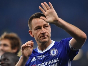 John Terry připustil, že zvažuje konec kariéry 