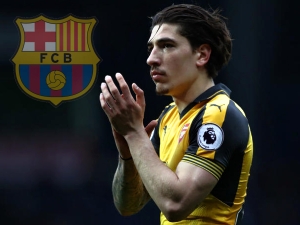 Bellerín po „těžké“ sezóně v Arsenalu nevylučuje svůj přestup do Barcelony