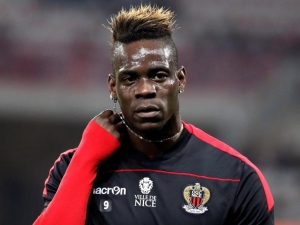 Balotelli se dohodl na prodloužení angažmá v Nice 