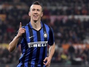 Inter zvažuje pokutu pro Perišiče za beachvolejbal
