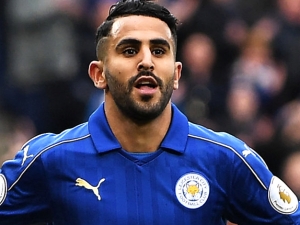 Na Mahreze nepřišla žádná nabídka, říká manažer Leicesteru