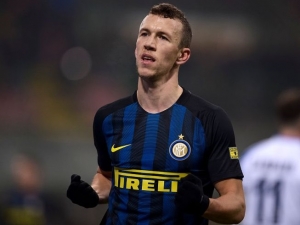 Perišič nechce s Interem na turné, United zase nechtějí obětovat Martiala
