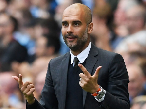 Guardiola nevylučuje další nákupy. Nebude váhat koupit nového středního obránce 