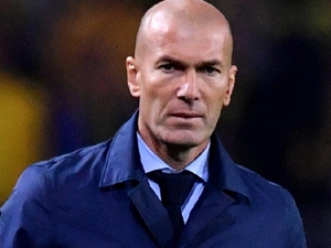 Zidane: Do Barcelony nejdu, mám bílé srdce. Ale co francouzská modrá?