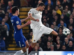 Liga mistrů může poznat první osmifinalisty, šanci má i Basilej