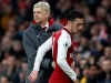 Mesut Özil žádnou dohodu s Barcelonou nemá, popírá Arséne Wenger